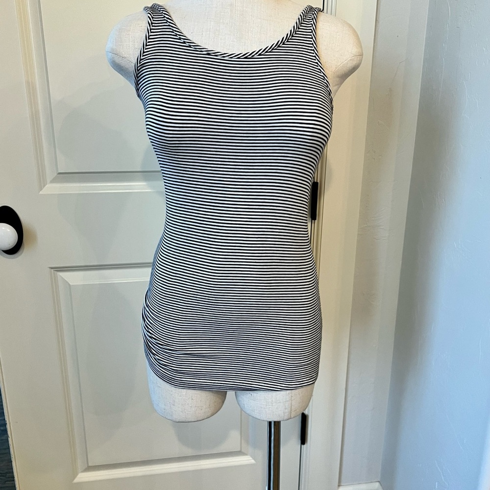 Navy stripe maternity tank (Size Small)